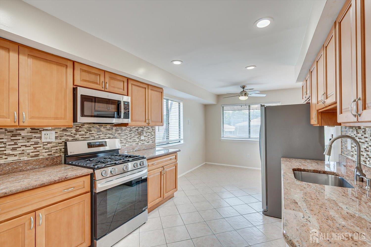 312 Edison Glen Terrace Edison NJ 08837