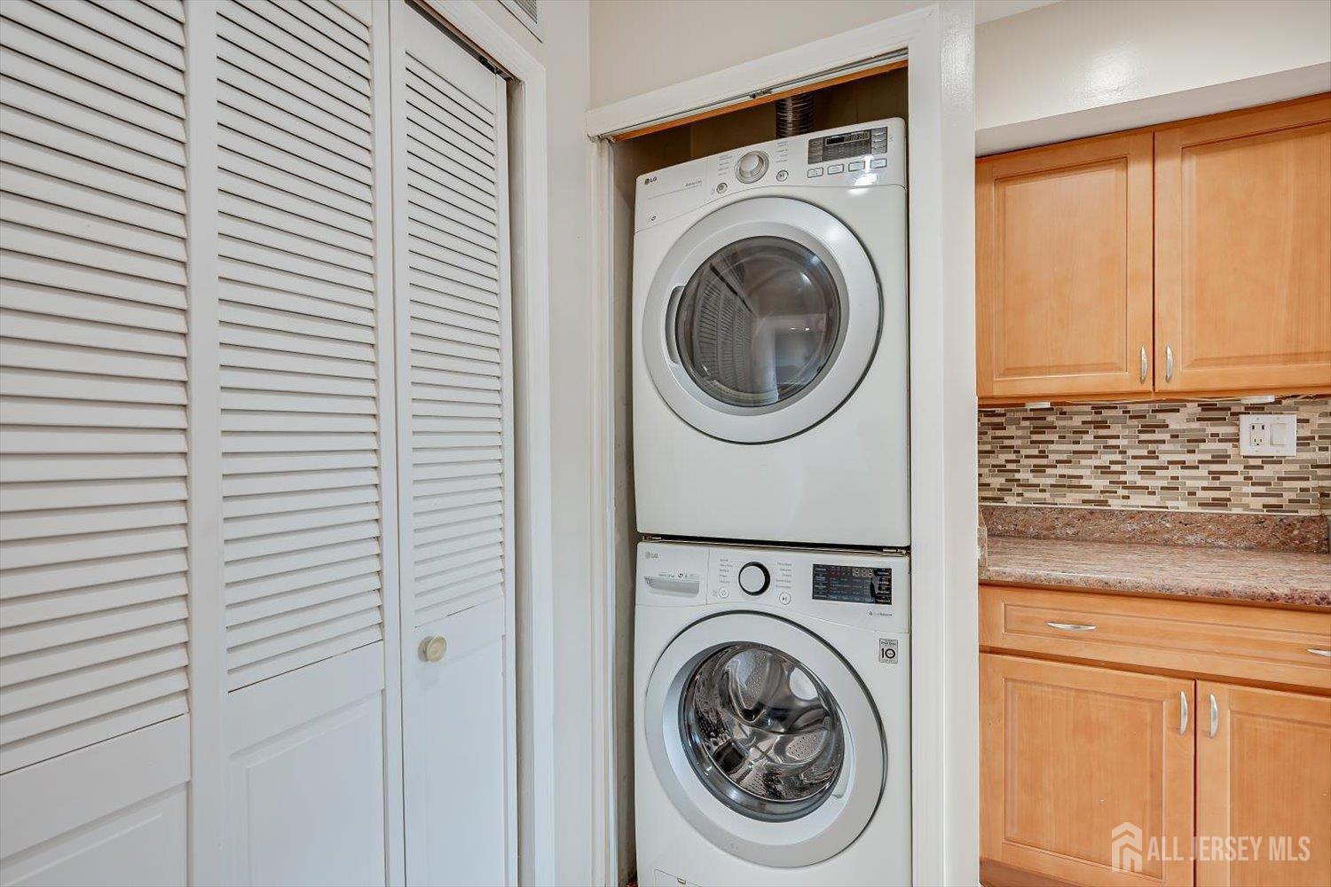 312 Edison Glen Terrace Edison NJ 08837