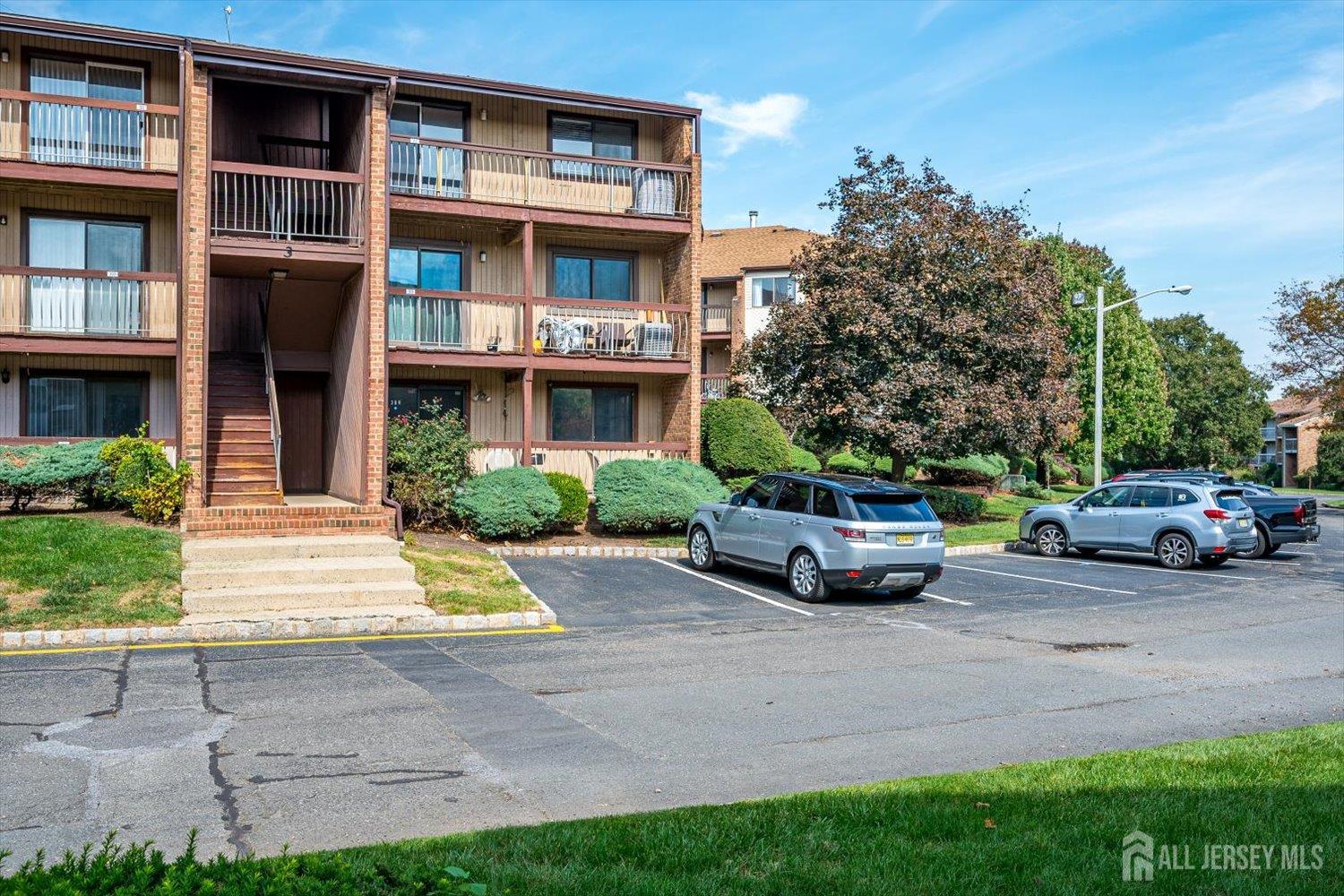 312 Edison Glen Terrace Edison NJ 08837