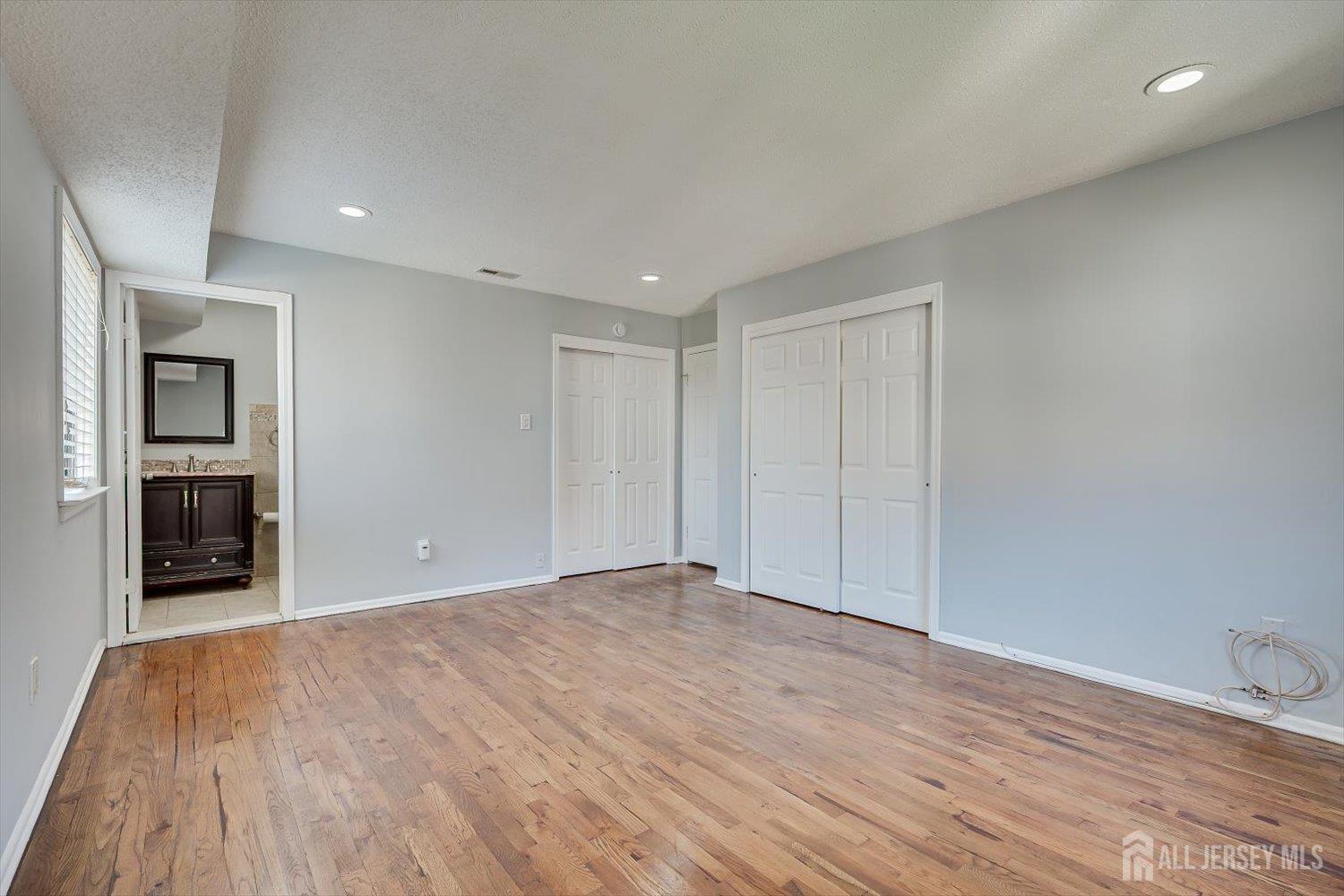 312 Edison Glen Terrace Edison NJ 08837