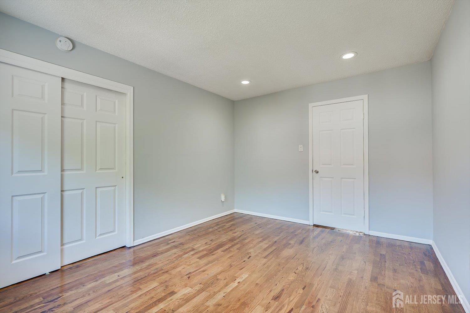 312 Edison Glen Terrace Edison NJ 08837