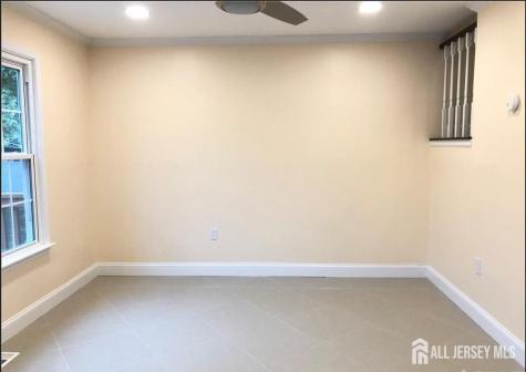 1 Mochen Court Sayreville NJ 08872
