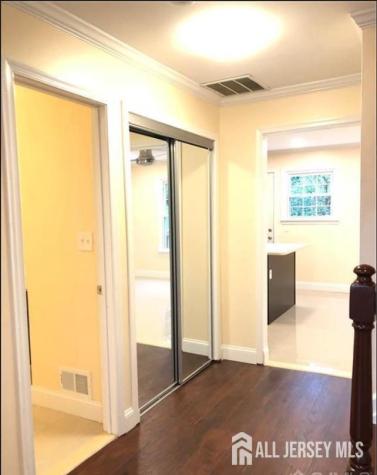 1 Mochen Court Sayreville NJ 08872