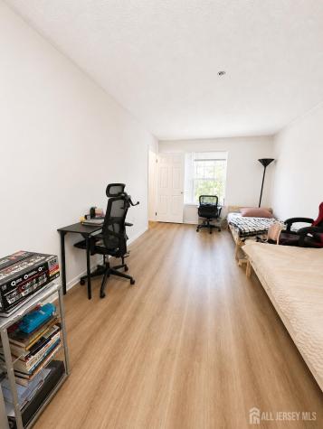 263 Prestwick Way Edison NJ 08820