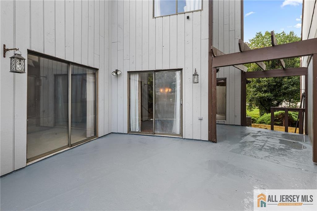 84 Diamond Lane Old Bridge NJ 08857