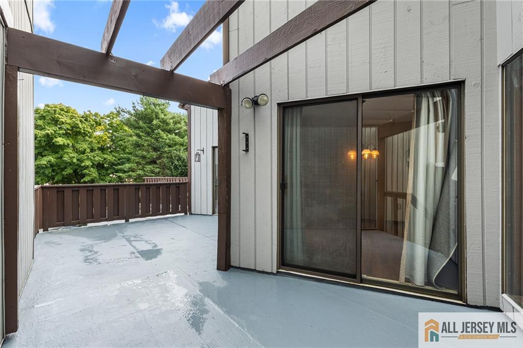 84 Diamond Lane Old Bridge NJ 08857
