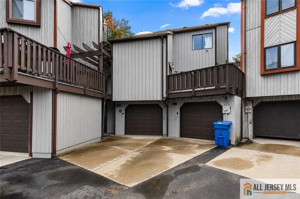 84 Diamond Lane Old Bridge NJ 08857