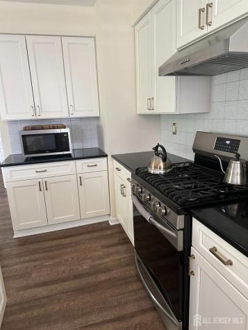 75 5th Avenue Garwood NJ 07027