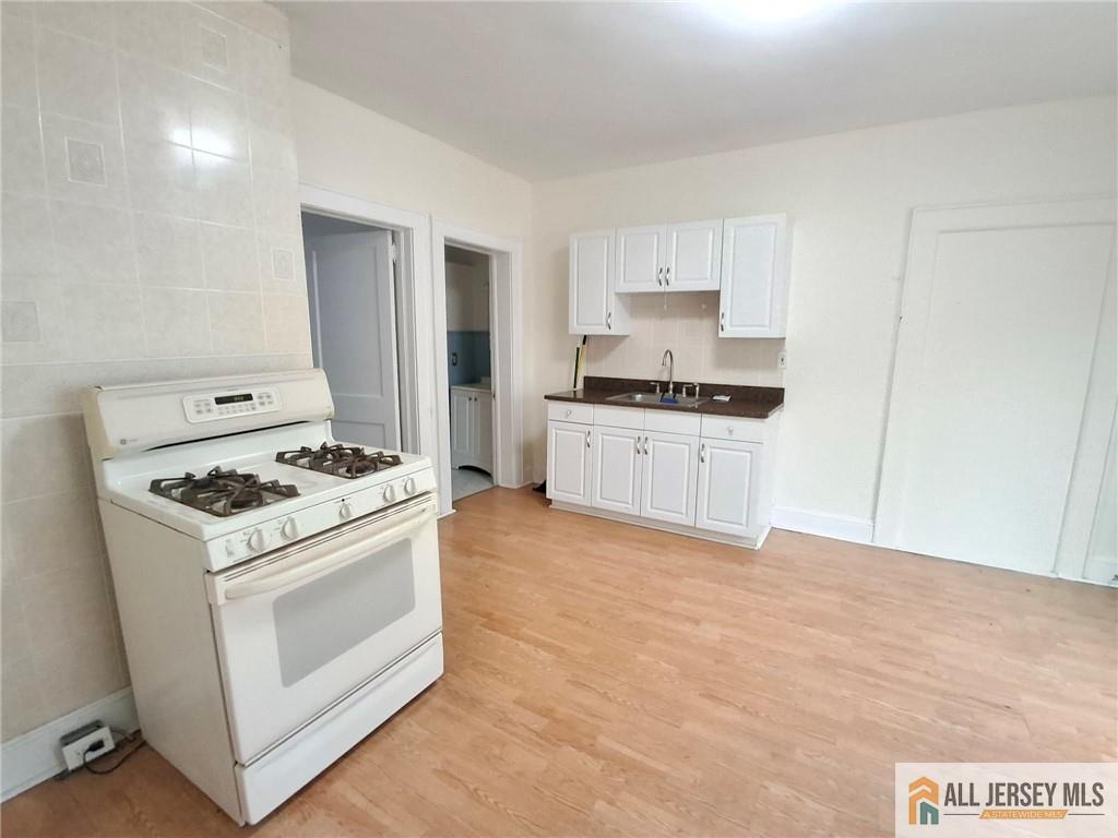 31 Obert Street South River NJ 08882