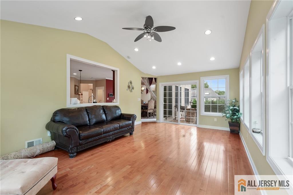15 Olsen Court South Brunswick NJ 08824