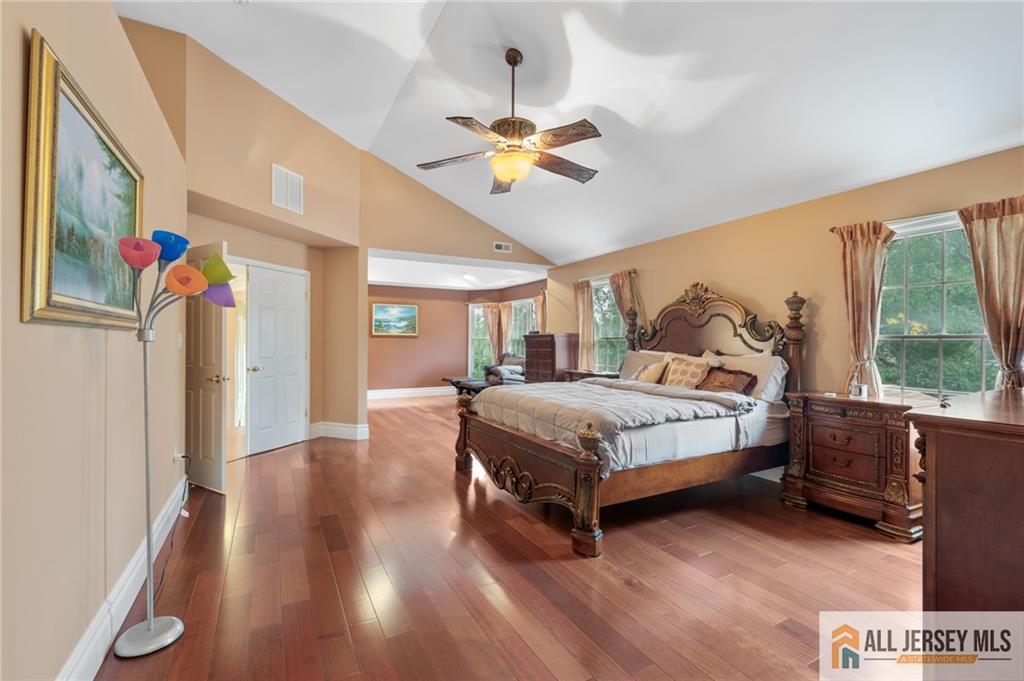 15 Olsen Court South Brunswick NJ 08824