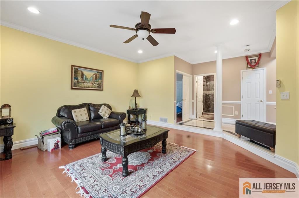 15 Olsen Court South Brunswick NJ 08824