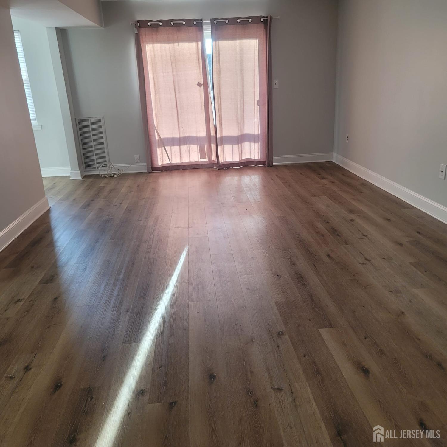1617 Raspberry Court Edison NJ 08817