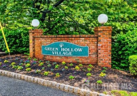 812 Green Hollow Drive Iselin NJ 08830