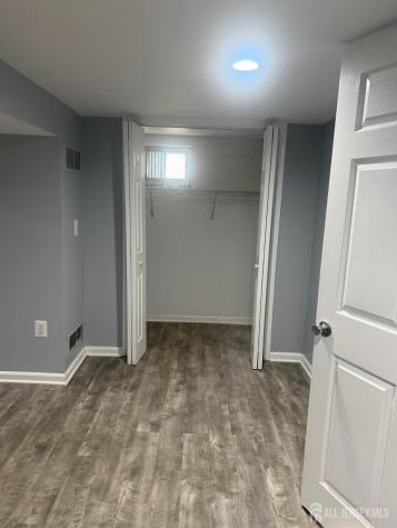 13 Oak Wood Drive Parlin NJ 08859