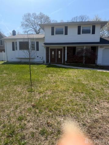 13 Oak Wood Drive Parlin NJ 08859