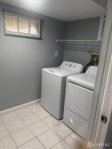 13 Oak Wood Drive Parlin NJ 08859
