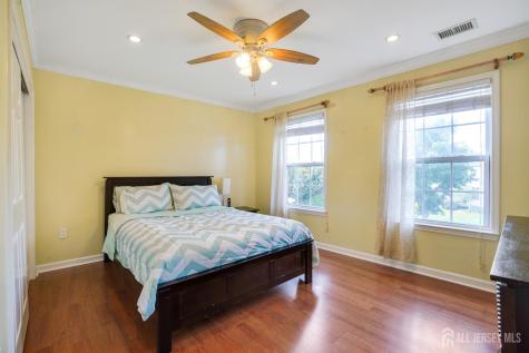 10 Crestwood Street Piscataway NJ 08854