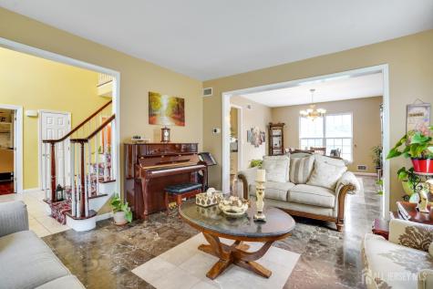 10 Crestwood Street Piscataway NJ 08854