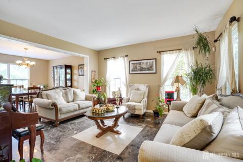 10 Crestwood Street Piscataway NJ 08854