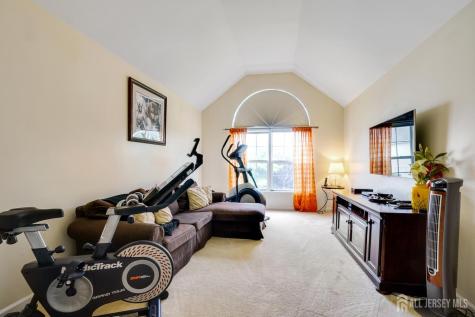 10 Crestwood Street Piscataway NJ 08854