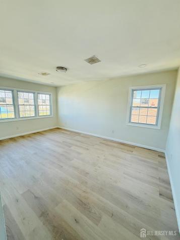54 Bergen Street Carteret NJ 07008