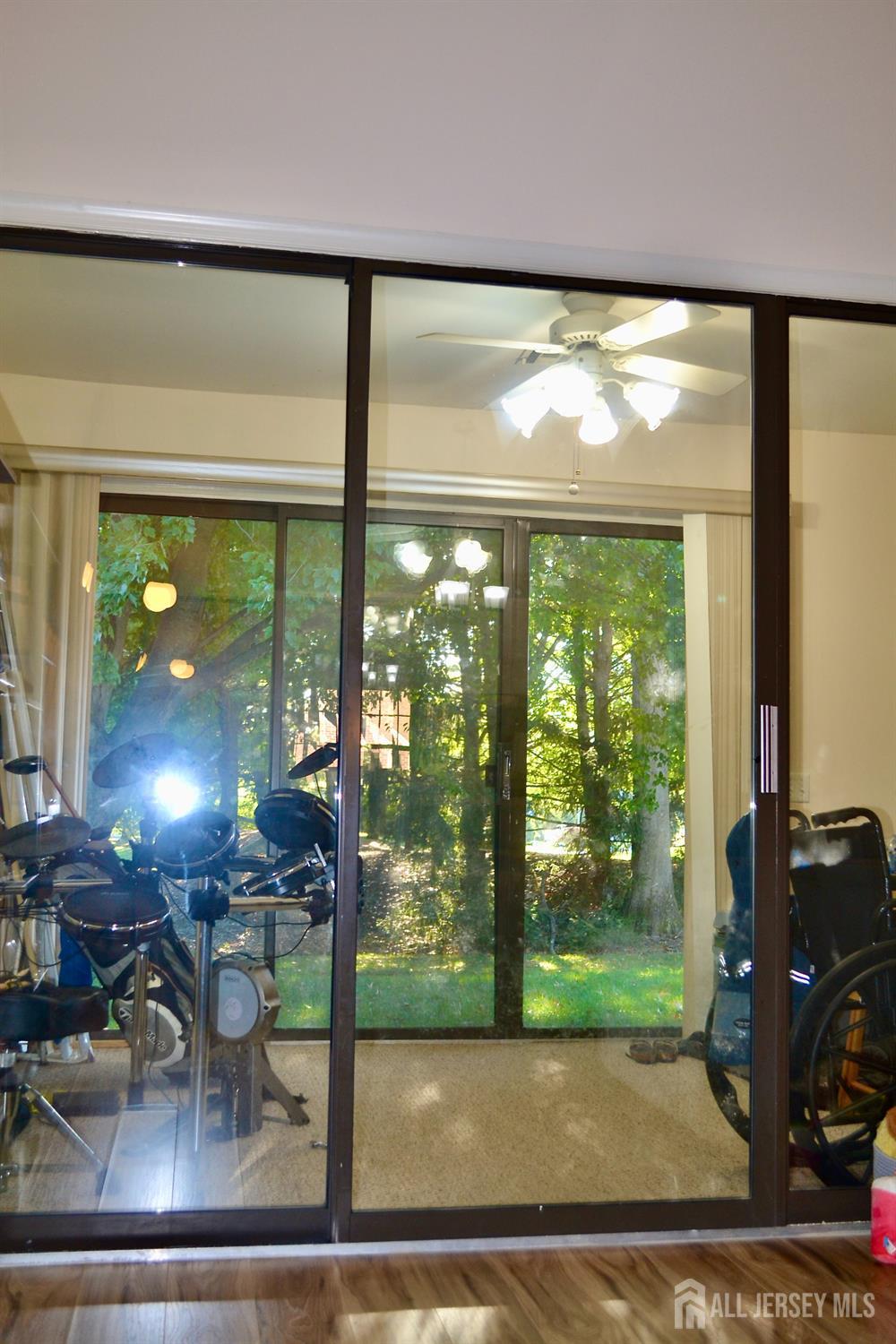 329 Wycoff Way W East Brunswick NJ 08816