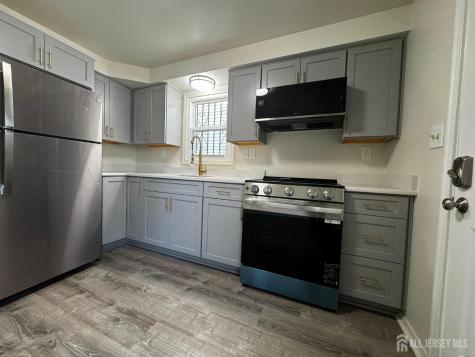 117 16th Avenue Newark NJ 07103