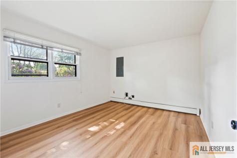4 Darby Road Franklin NJ 08873