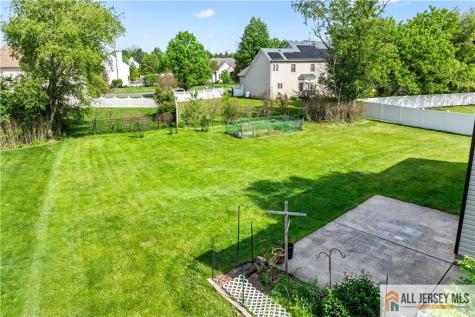 4 Darby Road Franklin NJ 08873