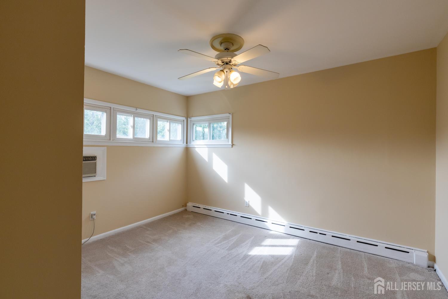 110 N 2nd Avenue N Highland Park NJ 08904
