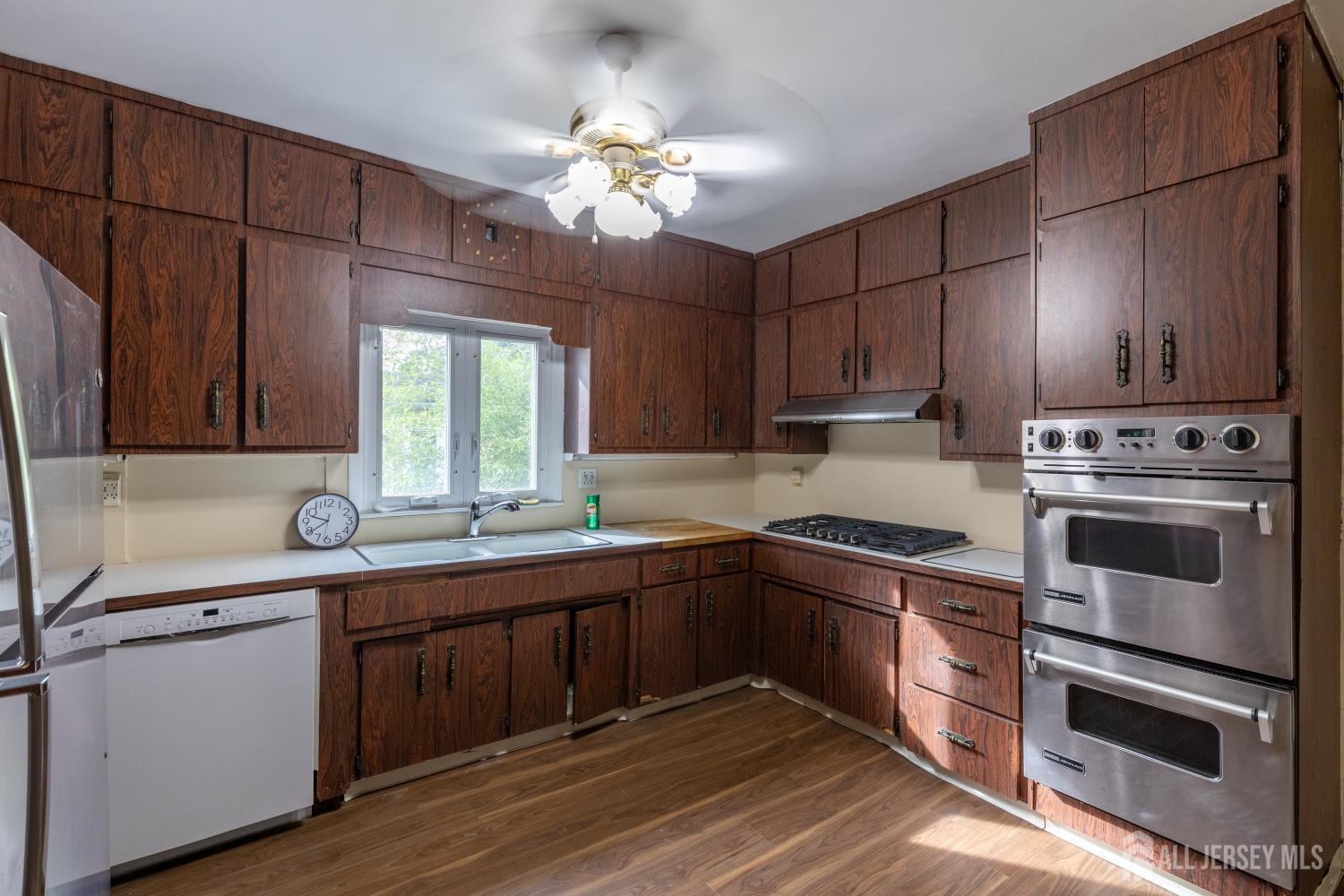 110 N 2nd Avenue N Highland Park NJ 08904