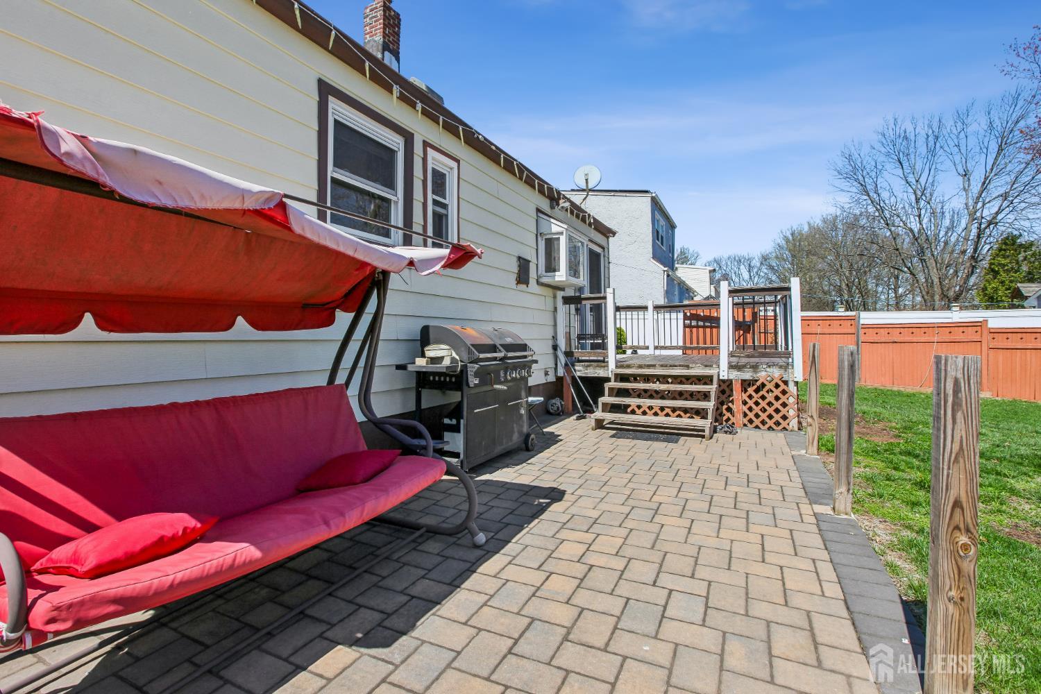 33 Adams Street Iselin NJ 08830