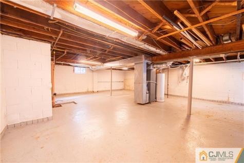 16 Homes Street Edison NJ 08817