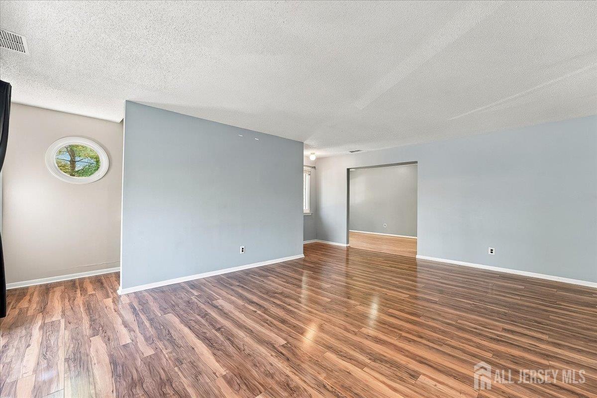 34 Foxtail Lane South Brunswick NJ 08852
