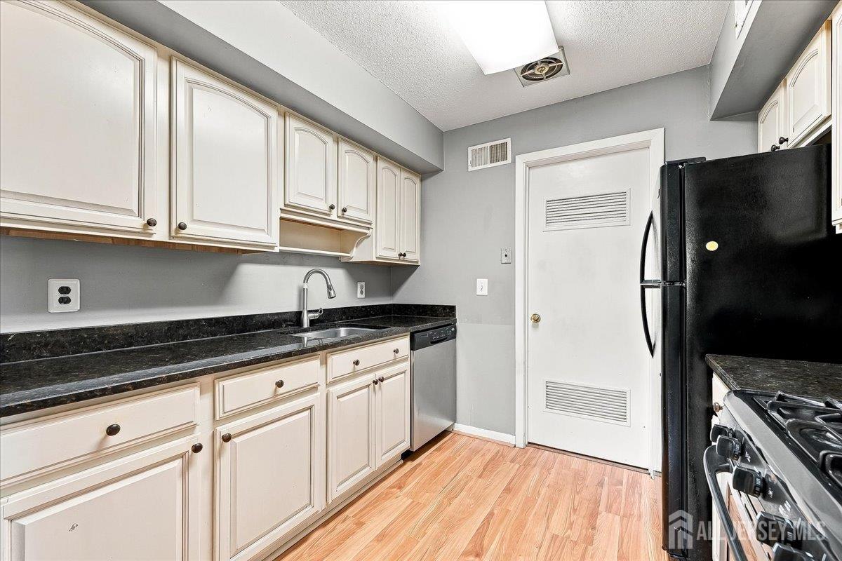 34 Foxtail Lane South Brunswick NJ 08852