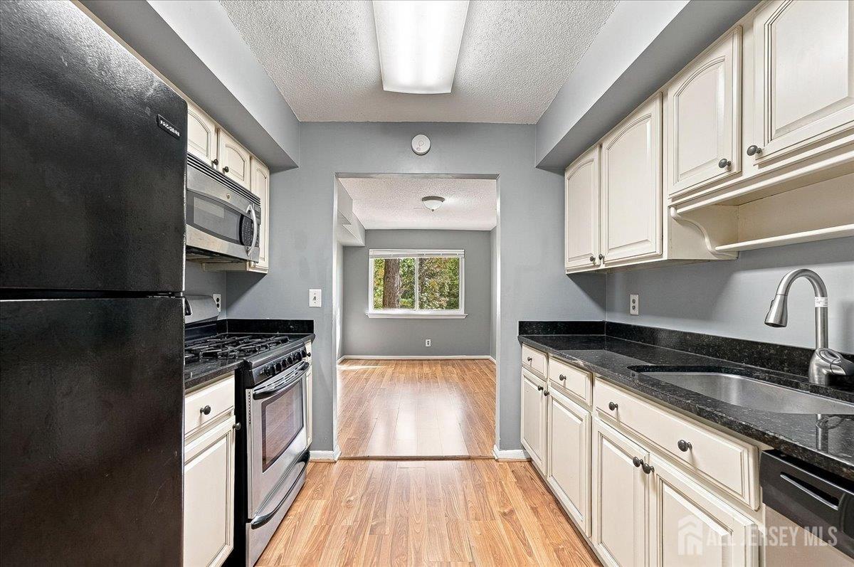 34 Foxtail Lane South Brunswick NJ 08852