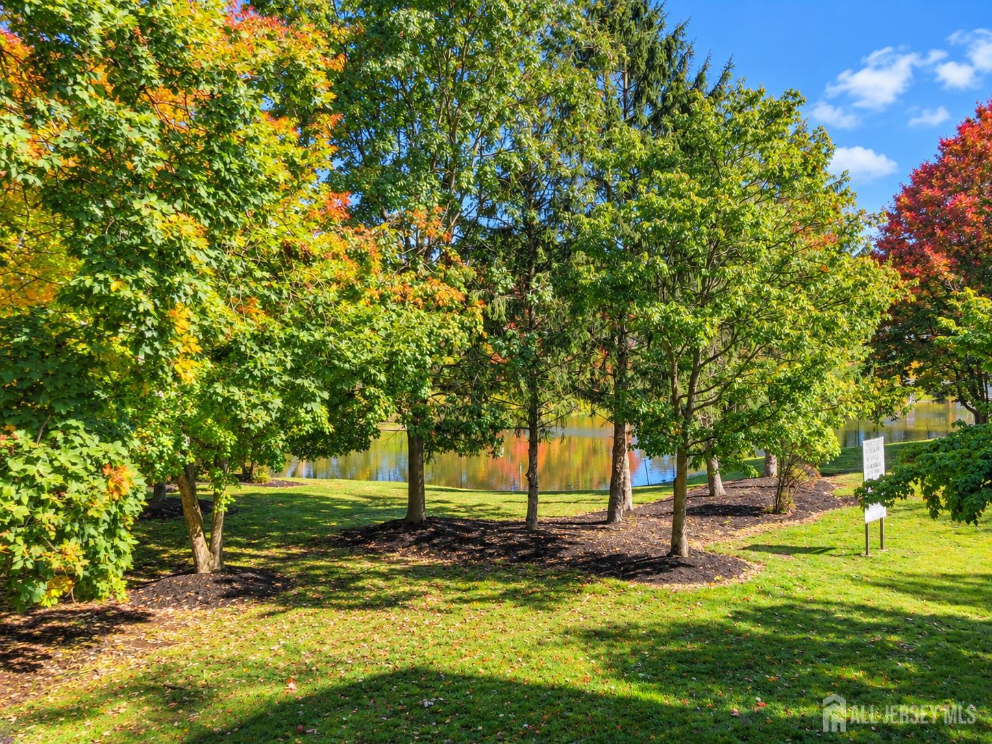 323 Wimbeldon Court North Brunswick NJ 08902