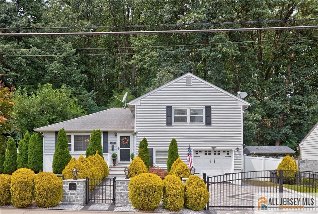 47 Leonardine Avenue South River NJ 08882