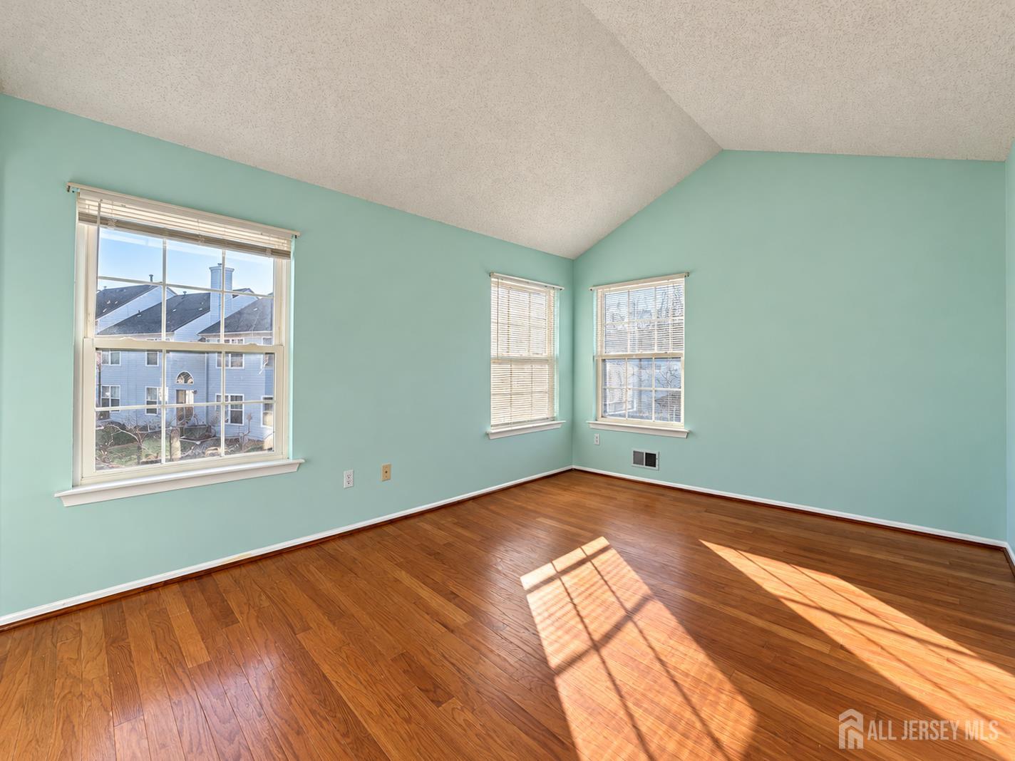 296 Pegasus Road Piscataway NJ 08854