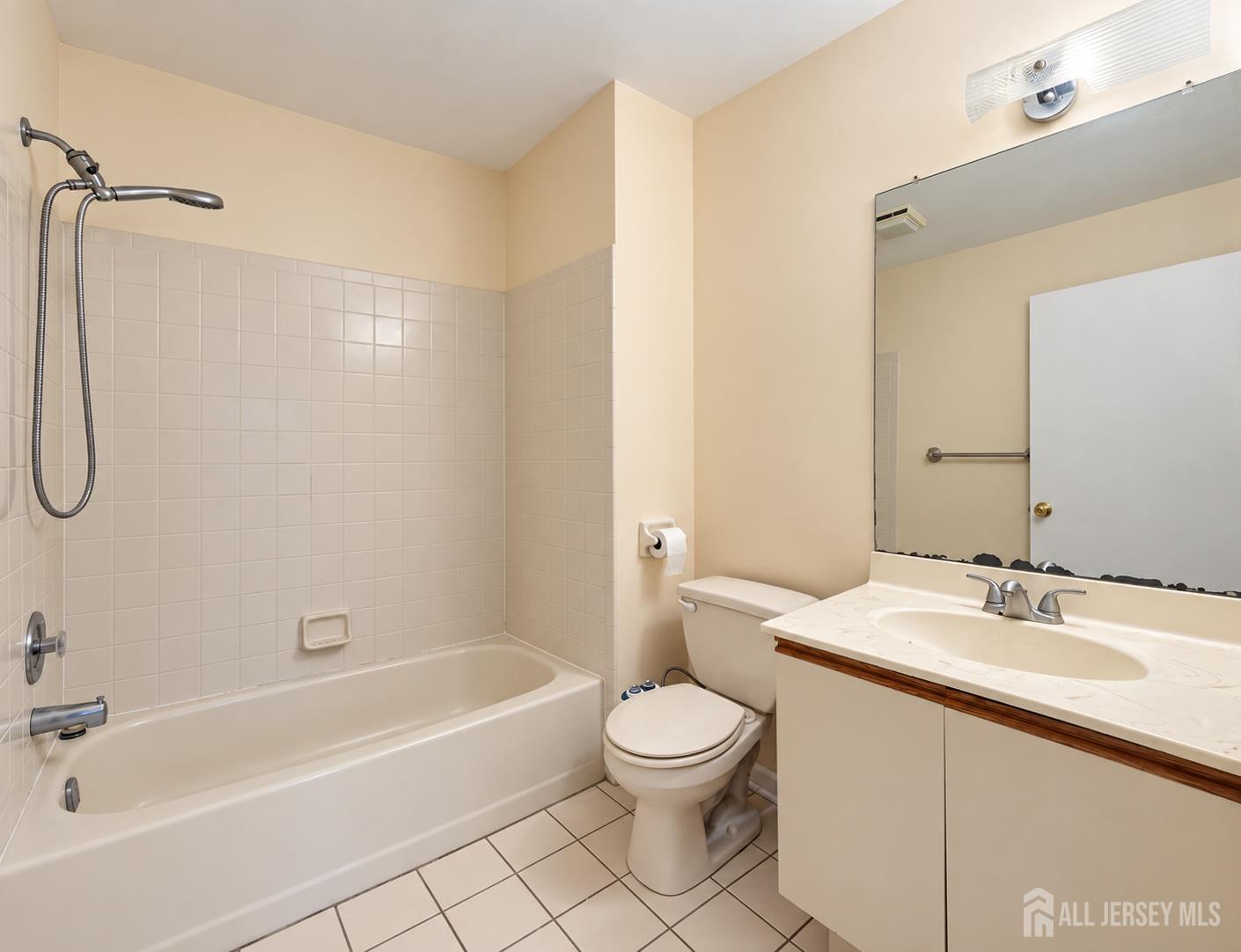 296 Pegasus Road Piscataway NJ 08854