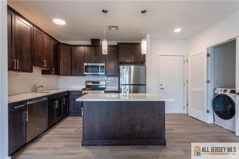 1025 Raritan Road Clark NJ 07066