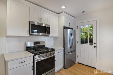 4 Morris Avenue Edison NJ 08837