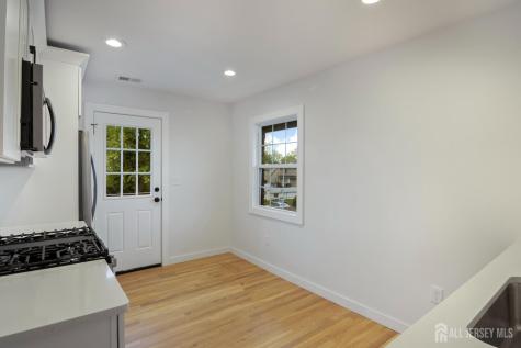 4 Morris Avenue Edison NJ 08837