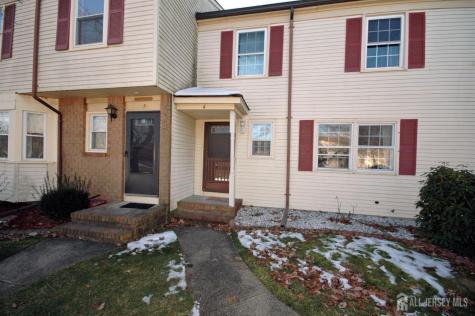 4 White Oaks Drive Sayreville NJ 08872