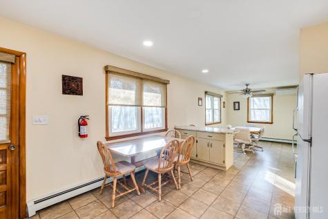 92 Coleman Street Edison NJ 08817