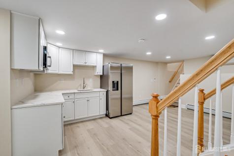 92 Coleman Street Edison NJ 08817