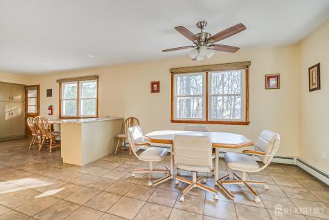 92 Coleman Street Edison NJ 08817