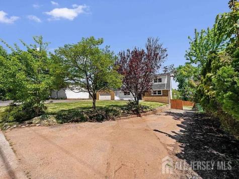 3 Meadow Road Edison NJ 08817