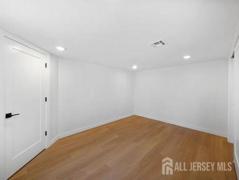 3 Meadow Road Edison NJ 08817